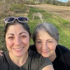 What are good lunch spots in Flagler Beach for someone who doesn't like  seafood?