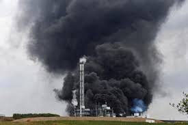 A violent expansion or bursting with noise, as of gunpowder or a boiler (opposed to implosion). Deadly Explosion And Fire At Chemicals Park In Germany Business Chemistry World