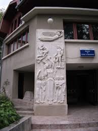 O preocupare constanta a muzeului de istorie si arheologie a fost aceea de constituire a unui bogat si valoros patrimoniu arheologic. Trip Braila Galati Tulcea Oana Roxana