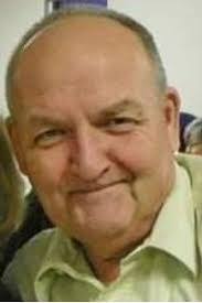 Robert Varnell's Instagram, Twitter & Facebook