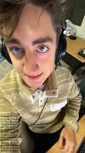 what a silly goofy picture of danny! : r/DannyGonzalez