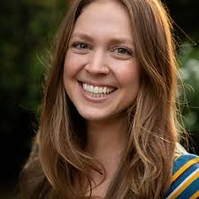 danielle shapiraDIRECTOR Represented by The Directors Network