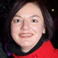 Andrea Bray's Instagram, Twitter & Facebook