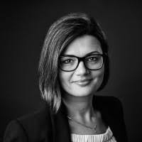 Simone Frank Email & Phone Number