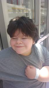 𝚁𝙾𝙲𝙷𝙸 (@rommoy)