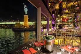 Diner Croisiere Sur La Seine Avec Champagne Formule Prestige Eiffel Croisieres Propose Par Eiffel Croisieres Paris Ile De France Tripadvisor