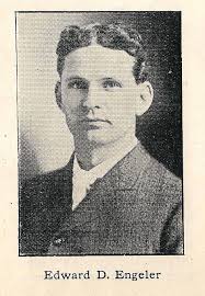 Pioneer storekeepers in Steinbach with children c.1920