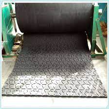 Whether outfitting backyard barns or needing to equip a professional training stable, we many of our animal flooring options are suitable for use in equine trailers. Barn Flooring Livestock Cow Mats Rubber Horse Stable Sheet Mats Horse Trailer Rubber Sheet Mats Sheeting China Silicone Rubber Nitrile Rubber Sheet Made In China Com