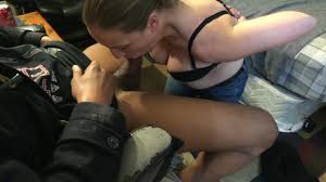 MILF prostituta mais BBC Bull  3 são sugadas explodidas na carga que seca  Houston TX