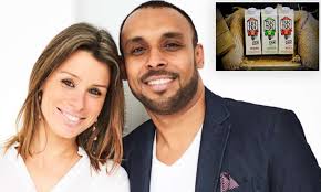 Peter jones bio/wiki, net worth, married 2018. We Rejected Peter Jones 100k Offer On Dragons Den For Our Tuk Tuk Chai Business This Is Money