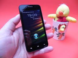 Review Allview P5 Quad: design bun ...