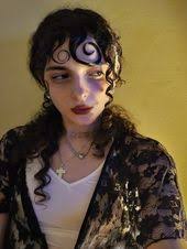 Sarah Simcox (sarahfsimcox)