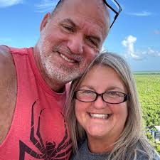 Surprise! 🎉🎉 We are so excited to announce that The Bello Venue will be  open in Bolivar, Missouri at the end of the summer! We have BIG plans in  store for the