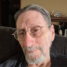 Svengoolie and the great Robert Englund!