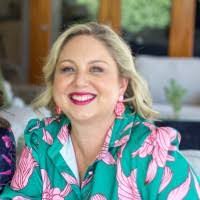 Tamara Lloyd's Instagram, Twitter & Facebook