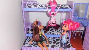 In this barbie , the toy heroes teach you how to make your own barbie bunk beds and bedroom! How To Make A Bunk Bed For Doll Monster High Barbie Etc Youtube