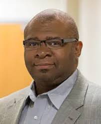 Dr. Leonardo Diaz Gandica, Surgery