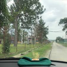 新古毛(kuala kubu bharu)位于马来西亚雪兰莪州的东北部，是乌鲁雪兰莪县的一个小城镇。离吉隆坡市中心大约有一至一小时半的车程距离。早期的古毛建立在勒宁河(sungai rening)和古毛河(sungai kubu)交汇的河口上，因盛产锡矿而蓬勃发展起来，但在70年代后，随着锡矿业的没落，新古毛也慢慢地归于平静. Kem Bina Semangat Ampang Pecah Kuala Kubu Bharu Selangor Kuala Kubu Baharu Selangor