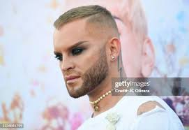 422 Photos & High Res Pictures