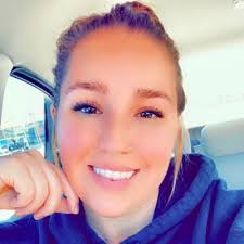 Danielle DiCicco (@DanielleDiCicc4)