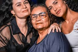 Finalmente as aulas começaram hoje e eu já falei para minha linda que eu  não quero ela c@gando na escola, ela vai 💩 em casa. #voltaasaulas  #amémsenhor 🙌🏼