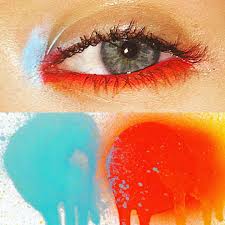 1 256 Mentions J Aime 12 Commentaires Terrybarberonbeauty Sur Instagram Spray On Liner Daubed Definition A Graffiti A Makeup Graffiti Colorful Makeup