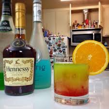 Wolfpack Venom 1 Oz 30ml Hennessy 1 Oz Tipsy Bartender Mixed Drinks Recipes Hennessy Drinks Alcohol Drink Recipes