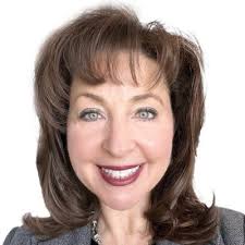 Meredith Singer's Instagram, Twitter & Facebook