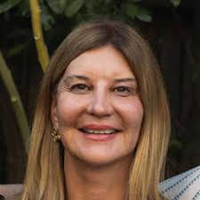 Francine Swain's Instagram, Twitter & Facebook