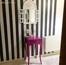 Her Odasinda Farkli Renk Ve Stille Genc Ciftimizin Uyum Icinde Evi Ev Gezmesi Dekor Renkler Ev Dekoru