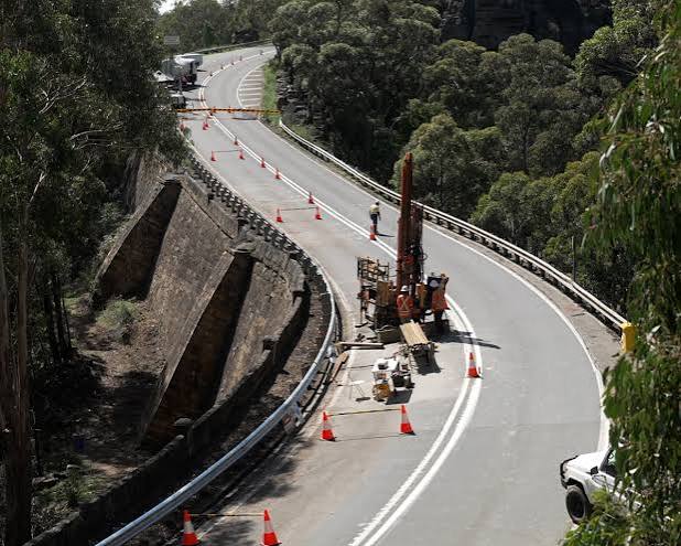 Vital Blue Mountains highway to be closed for another year as NSW reveals bridge plans | Transport | The Guardian