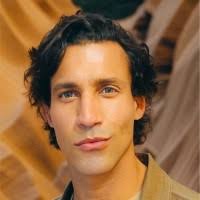 40+ "Esquilín" profiles