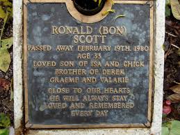 Visit Bon Scott S Grave Fremantle Bon Scott Still Miss You Rock Bands