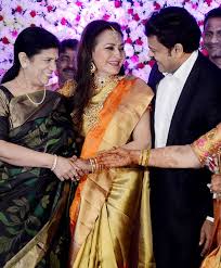 Jaya Prada Chiranjeevi And Surekha Konidala In Conversation Bollywood Celebrities Blouse Designs Silk Saree Designs Beautiful pictures of ameesha patel. pinterest