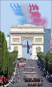 Bbc News In Pictures In Pictures Bastille Day Parade Patrouille De France 14 Juillet Fete Nationale Fete Nationale