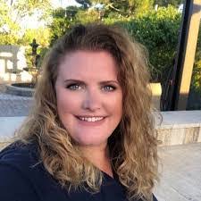 Danielle Dane's Instagram, Twitter & Facebook