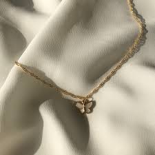 kelebek kolye burgulu kolyeler kelebekler taki