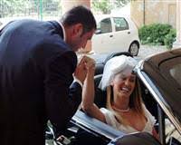 Tuğba özay'ın i̇talyan eşi ludovic fattizzo'nun arkadaşı olan zlatan i̇brahimoviç, i̇spanyol basınına yaptığı açıklamada fotoğraf nedeniyle yıpratıldığını söyleyip eşim helena ile birlikte türkiye'deki. Tugba Ozay In Dugununden Kareler Son Dakika Haberler