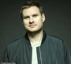 TikTok video shows Damien Power claiming tradies are happier than office  workers