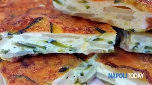 Frittata con zucchine e patate. Frittata Di Patate E Zucchine Al Forno