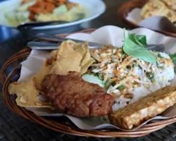Gambar Pecel Kawi Hj. Musilah Malang Kuliner Malang