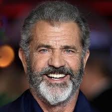 Laura Goodpaster's Instagram, Twitter & Facebook