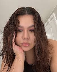 Vivian Lerma's Instagram, Twitter & Facebook