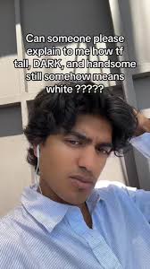 What Celebrity Is Tall Overweight Dark Eyes Hair Beard White Man