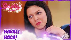 Yeni İngilizce hocası herkesi büyüledi