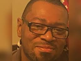 Zee Murphy's Instagram, Twitter & Facebook