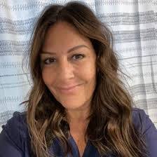 Jen Mckinley's Instagram, Twitter & Facebook