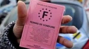 Ceinture de sécurité non mise. Permis De Conduire L Express