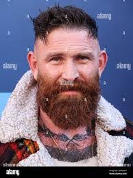 Devan Long's Instagram, Twitter & Facebook