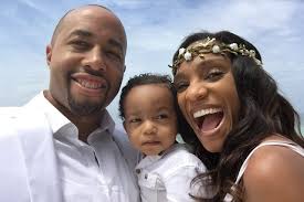 Husband sues hospital for wife's wrongful death during childbirth